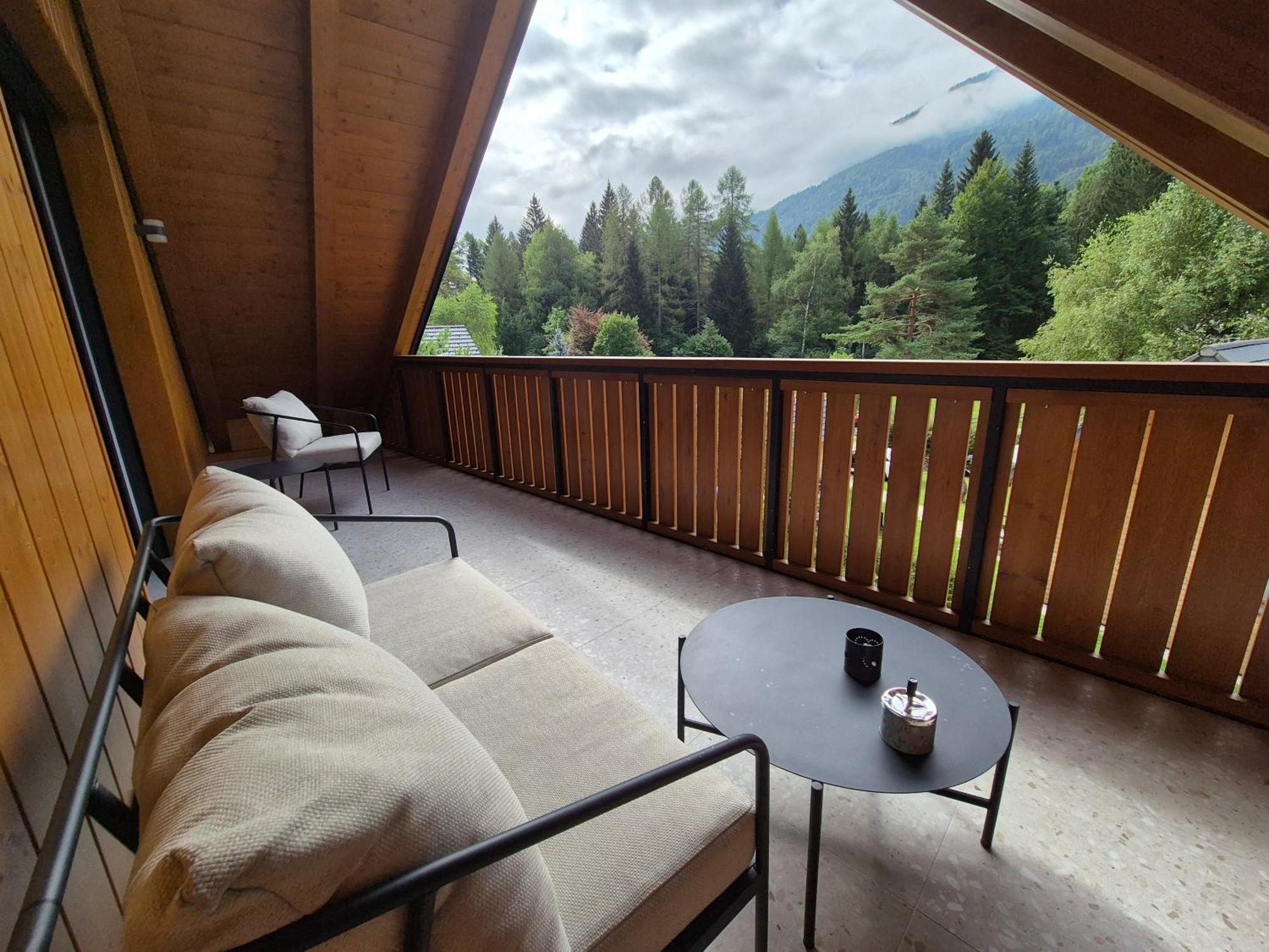 Hisa Oblak Apartamento Gozd Martuljek Exterior foto